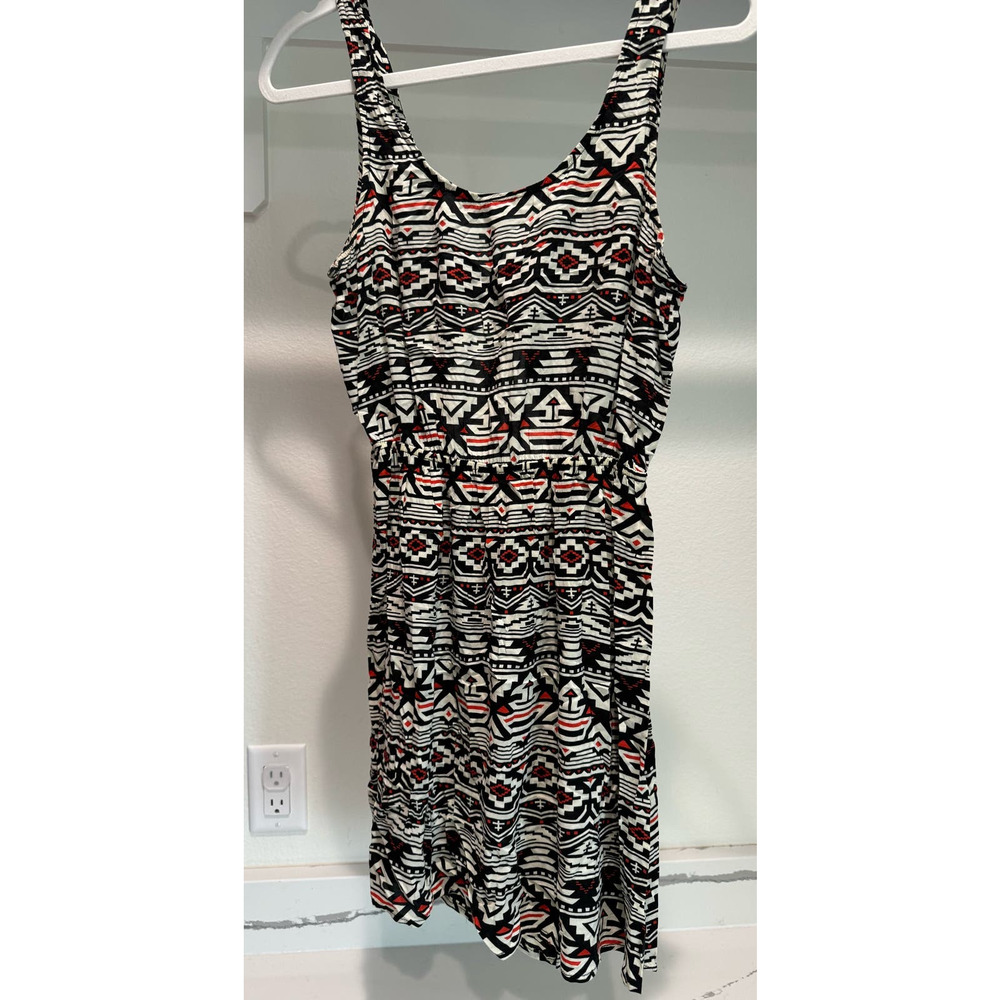 Aztec Print Sleeve Dress Back Cut Out Women's Size Medium Forever 21